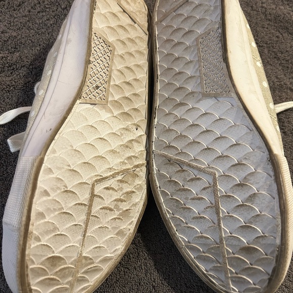 Torrid Polka Dot Canvas Sneakers Casual Shoes Women's Fashion - Picture 3 of 7